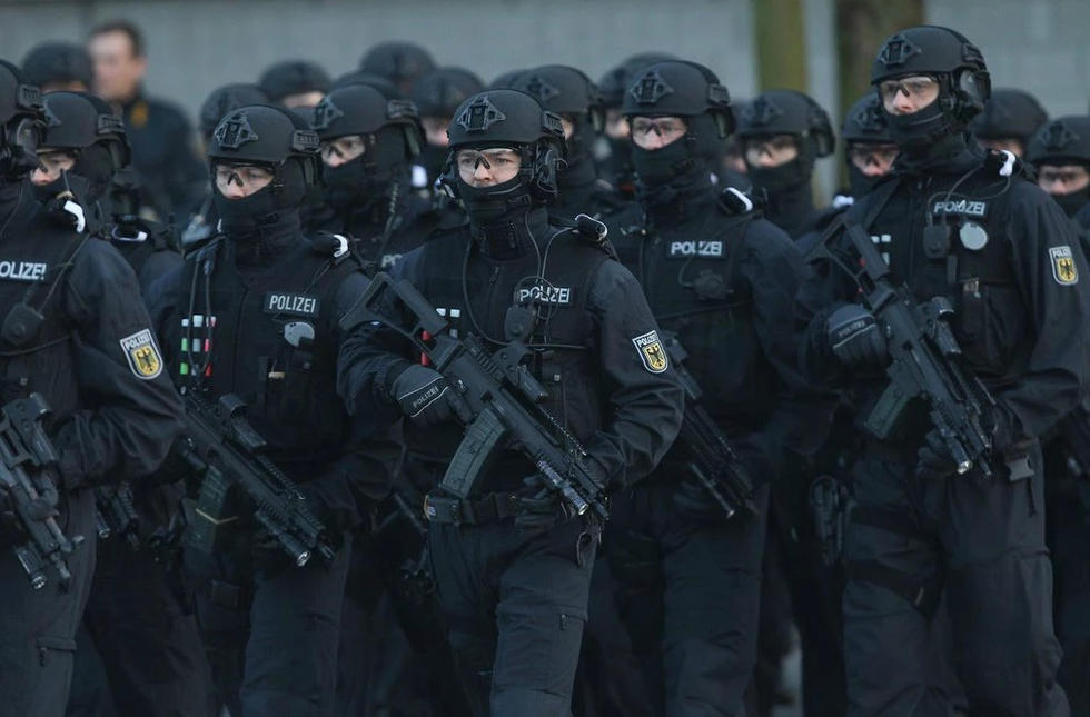 图说:德国最新成立的反恐部队.